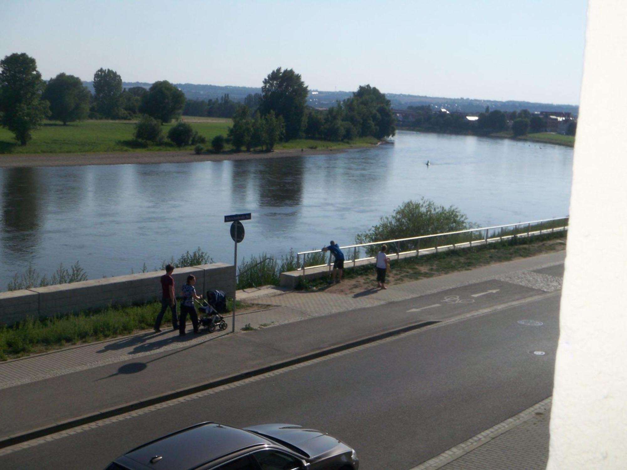 Ambiente-An-Der-Elbe-Wohnung-Og Dresda Esterno foto